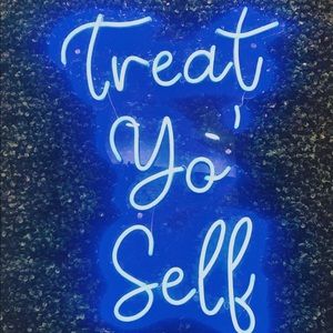 Meet your Posher, Jaquelyn